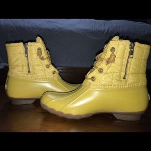 Women’s Sperry duck boots